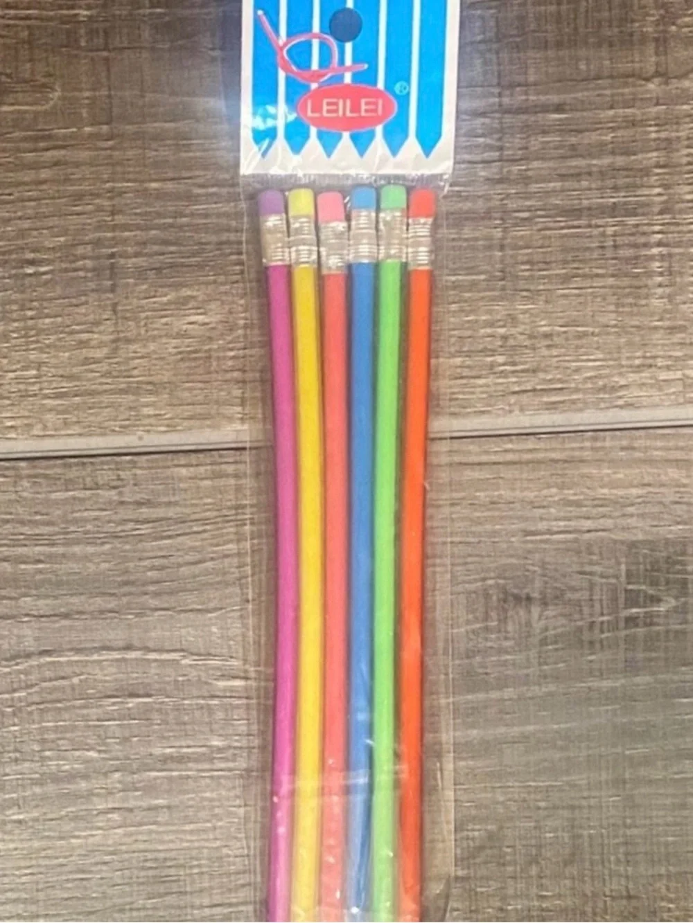 💞 New Set of 6 Flexible & Bendable, Colorful Pencils